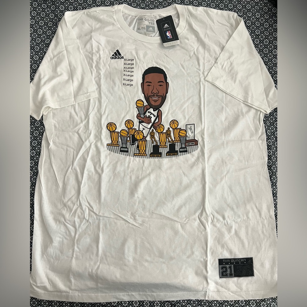 XL Adidas Vintage San Antonio Spurs Tim Duncan Trophies Graphic Tee